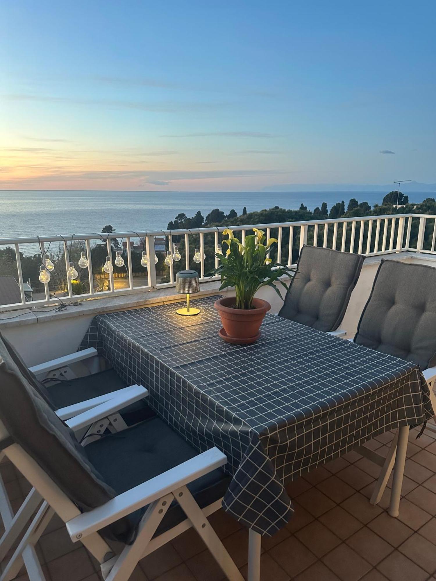 Apartment With Sea View Tropea Exteriér fotografie